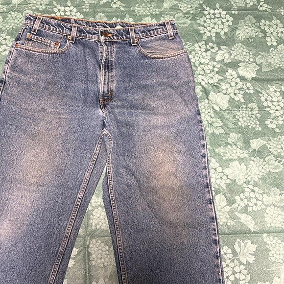 Vintage Mens Levi Relaxed Fit 550 Size: 36x32 - Picture 3 of 14